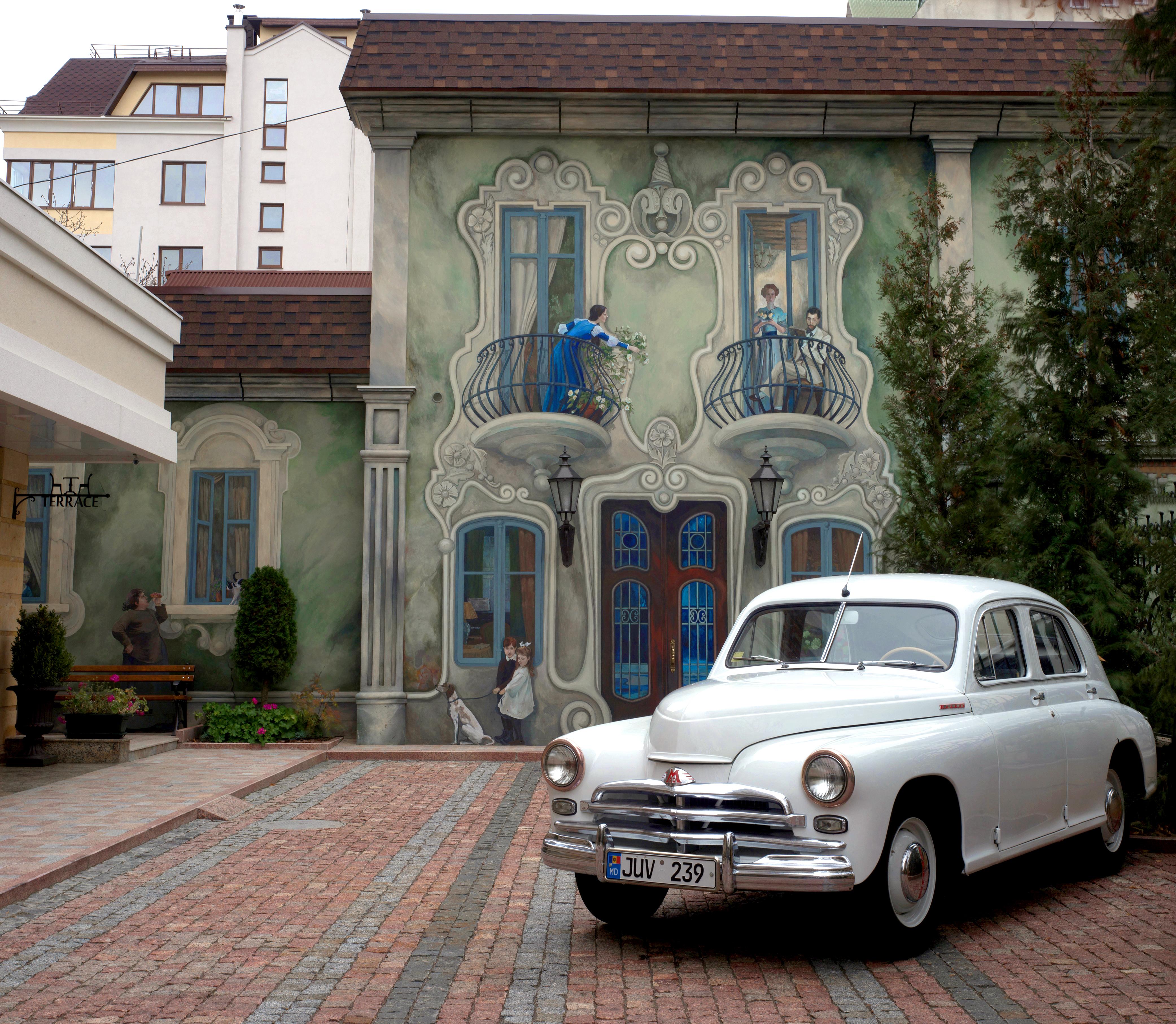 Zentrum Hotel Chisinau Exterior photo